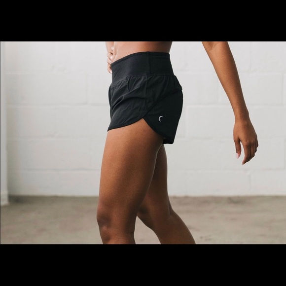 Zyia black training shorts - Picture 4 of 6